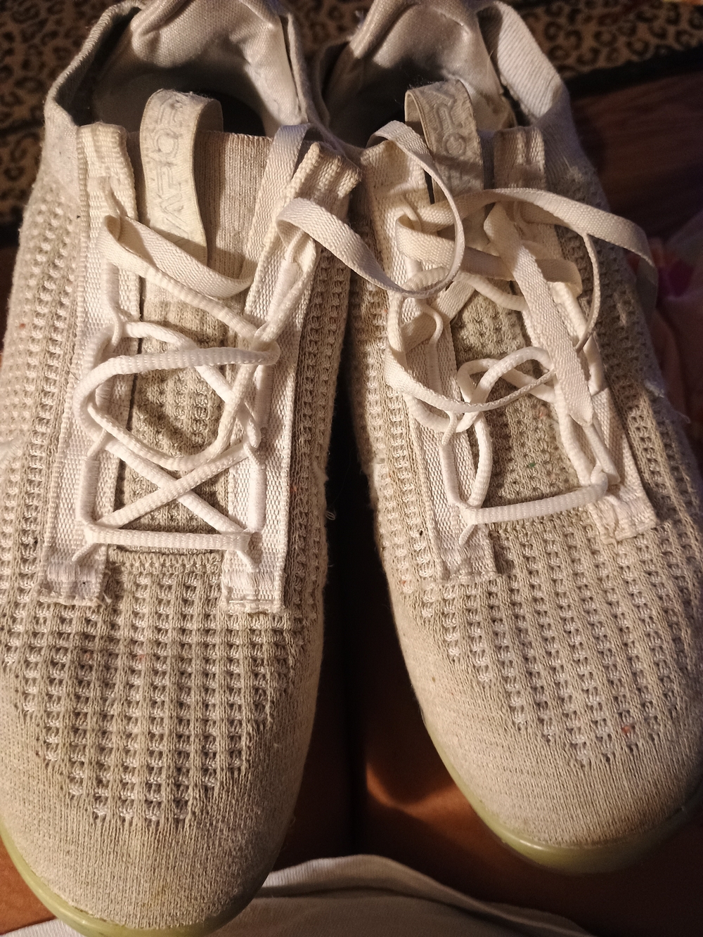 Nike Beige Knit Athletic Shoes